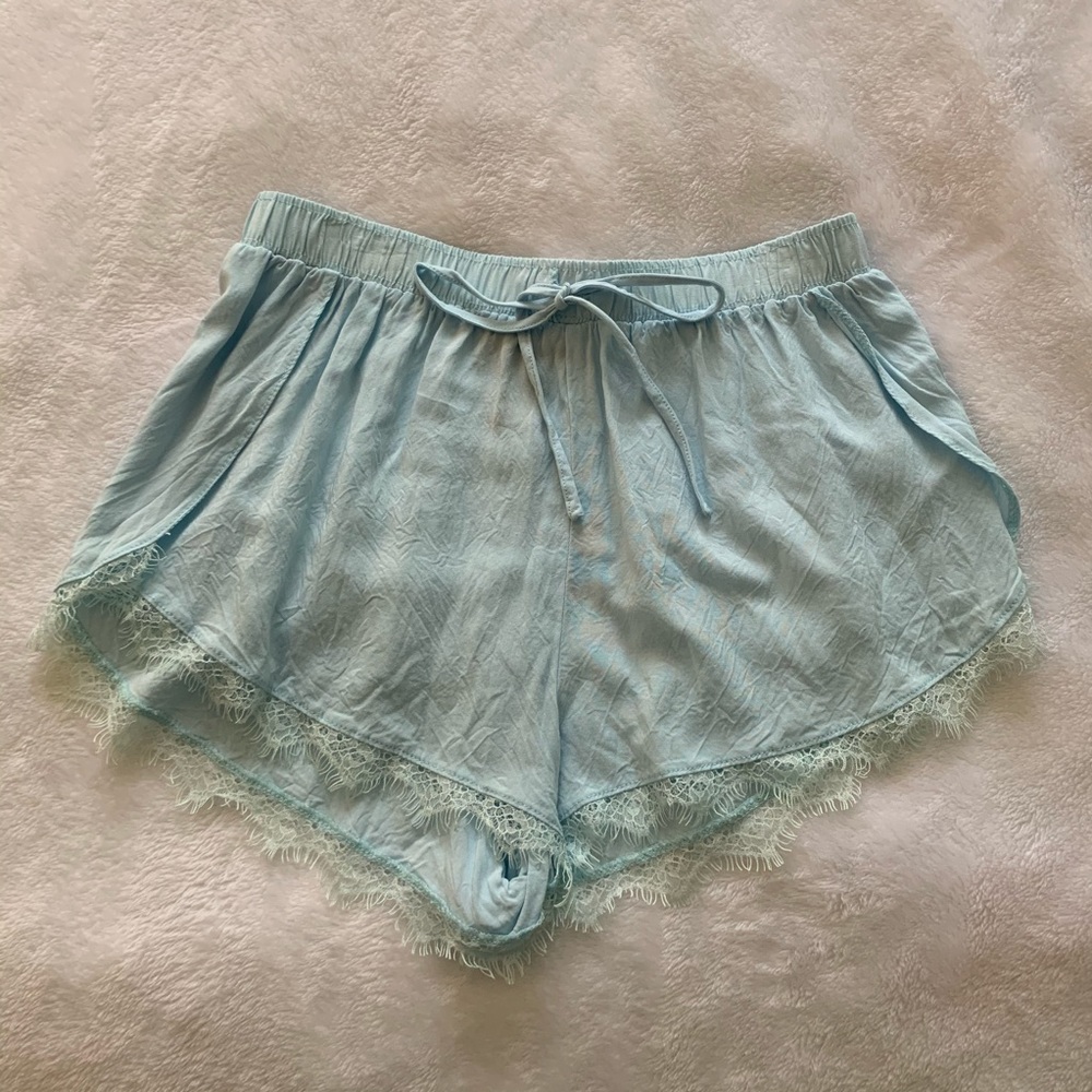 Forever 21 light blue flowy shorts